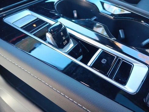 New 2025 Volkswagen Atlas Cross Sport SEL R-Line image 24