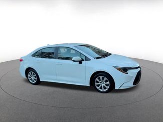 Used 2025 Toyota Corolla LE video 2