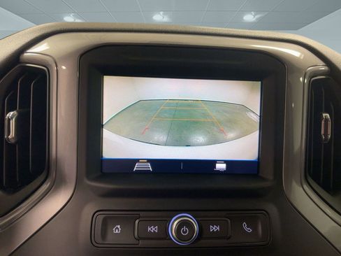 Used 2021 Chevrolet Silverado 1500 Custom image 25