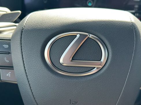 Used 2025 Lexus GX 550 AWD/4WD image 45