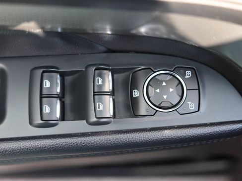 Certified 2018 Ford Explorer XLT AWD/4WD image 18