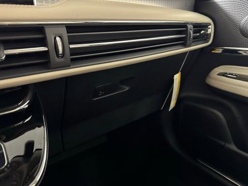 New 2026 Lincoln Corsair Premiere image 46