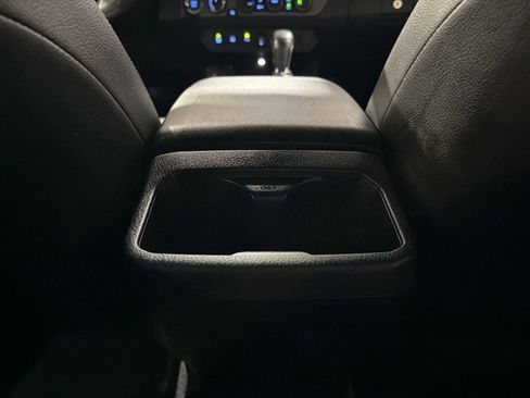 Used 2022 Toyota Tacoma TRD Sport w/ Technology Package image 35