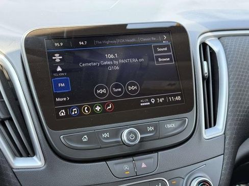 Used 2025 Chevrolet Malibu LT image 22