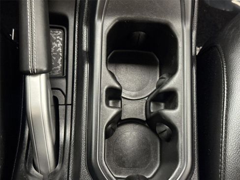 Used 2020 Jeep Gladiator Overland image 31