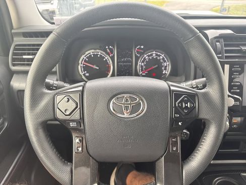 Used 2024 Toyota 4Runner TRD Off-Road image 21
