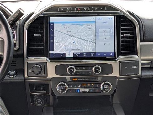 Certified 2022 Ford F350 Platinum w/ FX4 Off-Road Package image 14