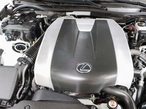 Used 2022 Lexus IS 350 F Sport RWD image 29
