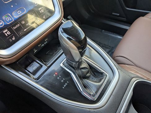 Used 2020 Subaru Outback Touring image 28