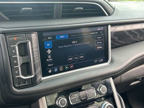 Used 2021 GMC Yukon Denali w/ Denali Ultimate Package image 20