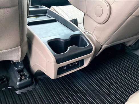 Used 2023 Honda Odyssey Elite image 33