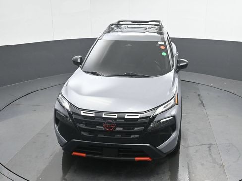 Used 2025 Nissan Rogue SV AWD/4WD image 35