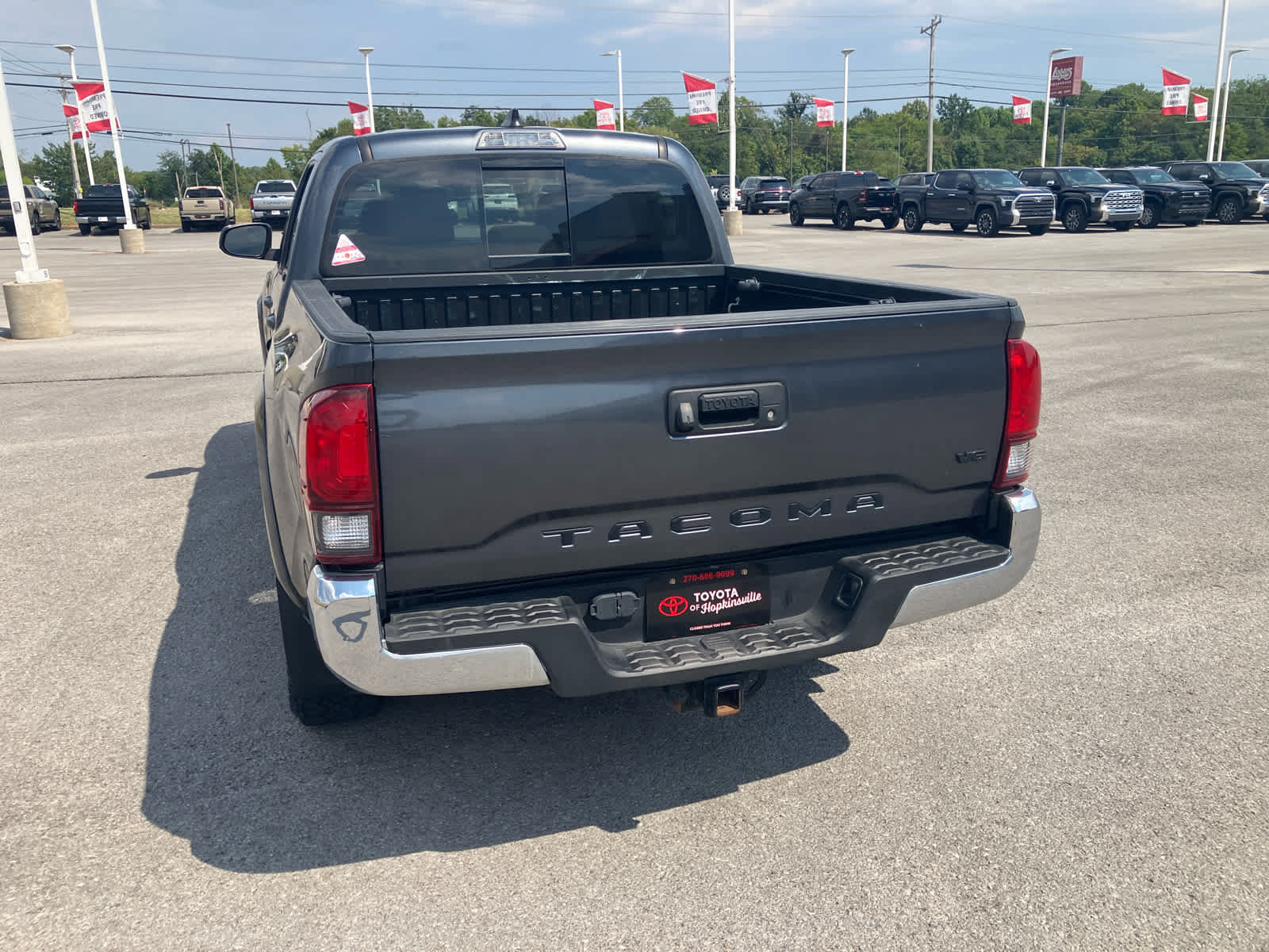 Used 2023 Toyota Tacoma SR5 RWD image 3