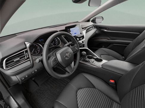 Used 2023 Toyota Camry SE w/ Audio Upgrade Package FWD image 39