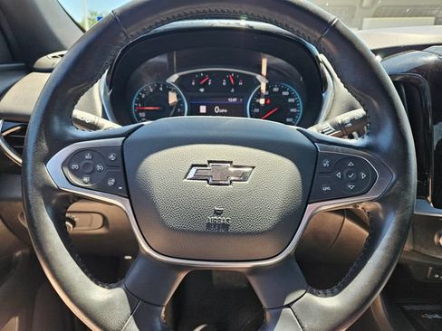Used 2022 Chevrolet Traverse RS w/ LPO, Floor Liner Package FWD image 11