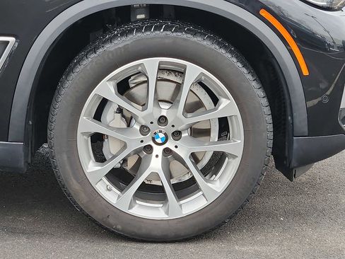 Certified 2023 BMW X5 xDrive40i w/ Premium Package image 8