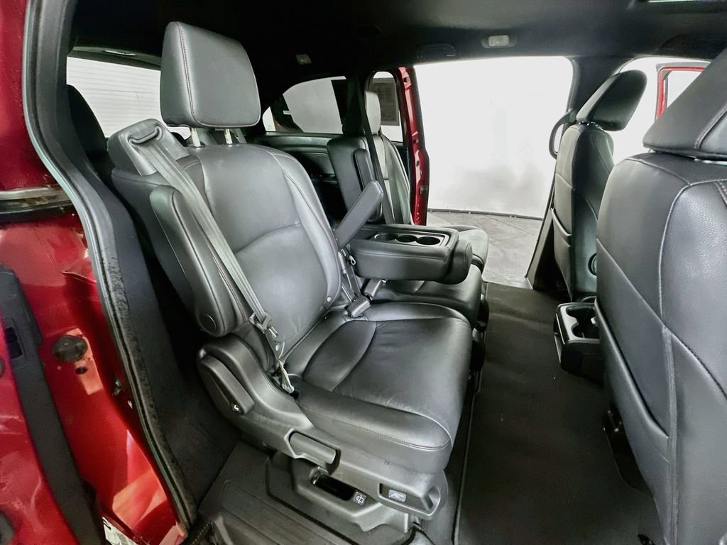 Used 2025 Honda Odyssey Sport-L image 12