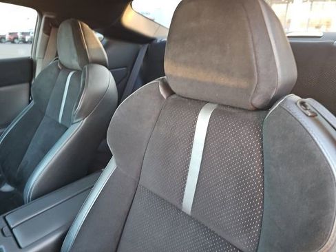 Used 2023 Toyota GR86 Premium image 19