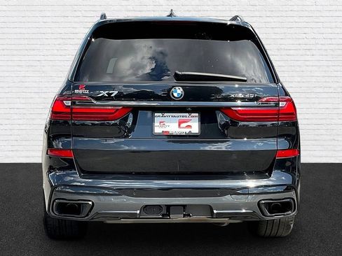 Used 2022 BMW X7 xDrive40i w/ M Sport Package AWD/4WD image 5