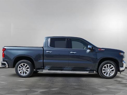 Used 2020 Chevrolet Silverado 1500 LTZ w/ LTZ Premium Package AWD/4WD image 4