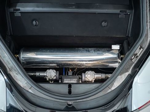 Used 2014 BMW i8 image 21