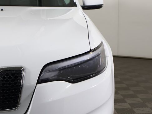 Used 2021 Jeep Cherokee Latitude Lux image 12