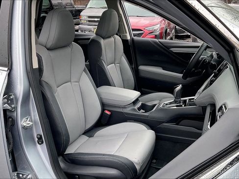 Certified 2025 Subaru Outback Limited w/ Popular Package #2 image 7