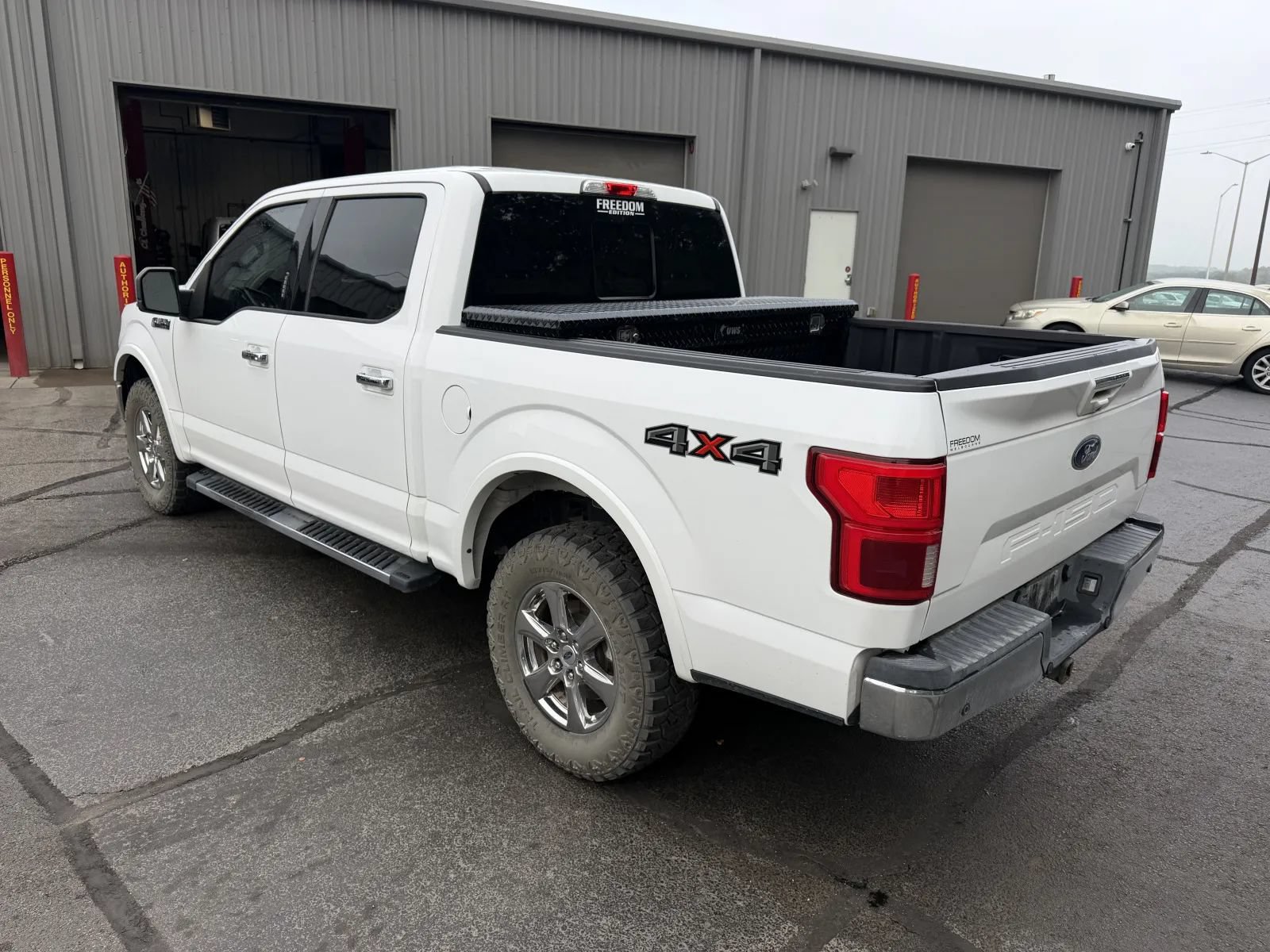 Used 2019 Ford F150 Lariat AWD/4WD image 2
