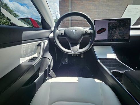 Used 2019 Tesla Model 3 Long Range AWD/4WD image 4