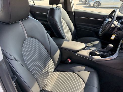Certified 2024 Toyota Camry SE FWD image 18
