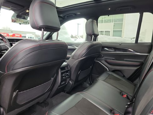 Used 2022 Jeep Grand Cherokee Trailhawk w/ ADV Protech Group II image 14