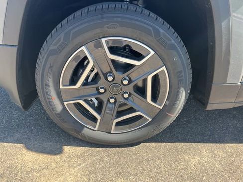 New 2026 Jeep Cherokee Limited image 9