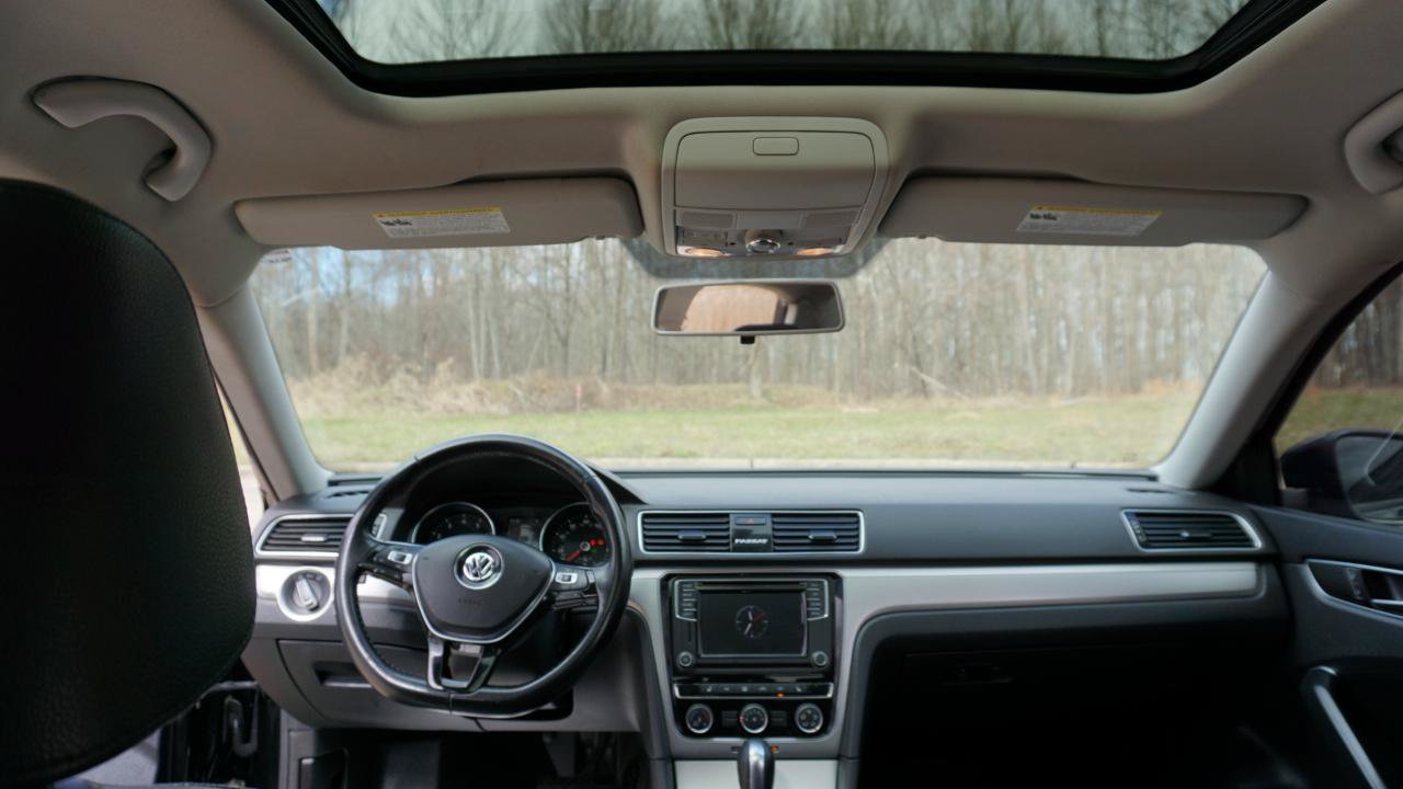 Used 2019 Volkswagen Passat 2.0T Wolfsburg FWD image 22