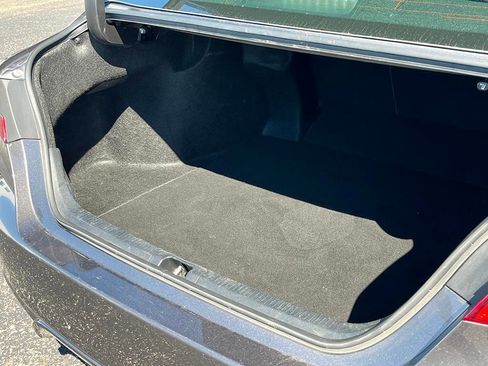 Used 2023 Toyota Camry SE image 8