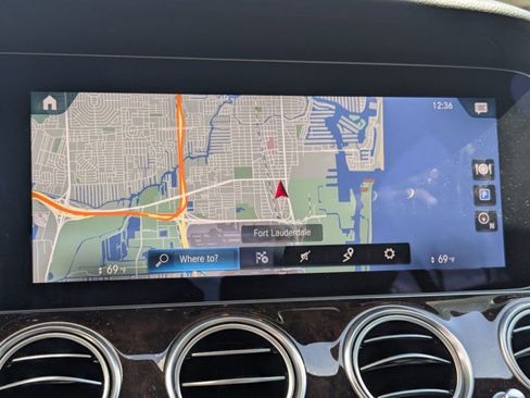 Certified 2022 Mercedes-Benz E 350 4MATIC Sedan image 8