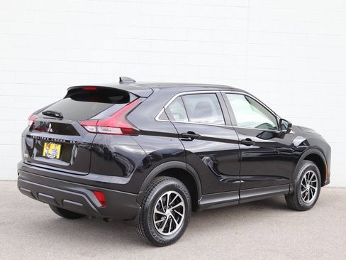 Used 2024 Mitsubishi Eclipse Cross ES image 3