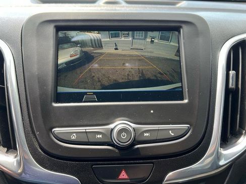 Used 2019 Chevrolet Equinox LT AWD/4WD image 17