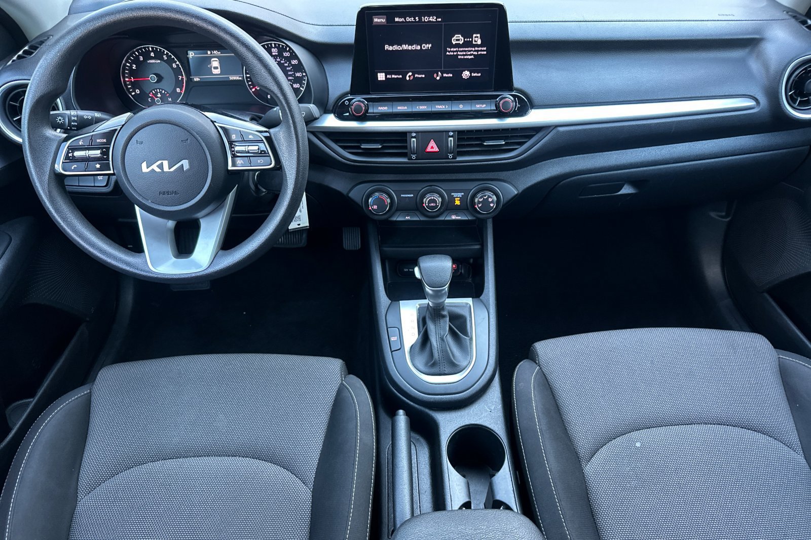 Used 2024 Kia Forte LXS FWD image 15
