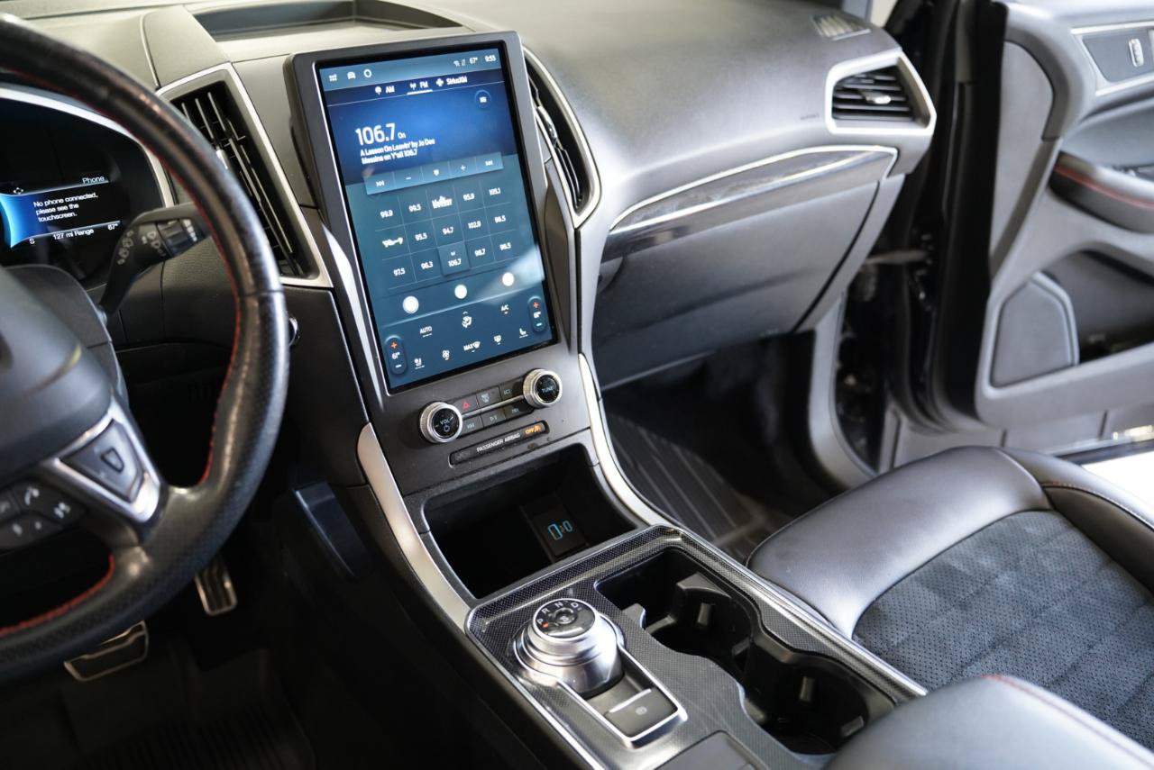 Used 2021 Ford Edge ST-Line AWD/4WD image 19