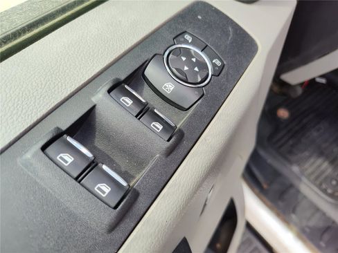 Used 2019 Ford F350 XL w/ Power Equipment Group image 15