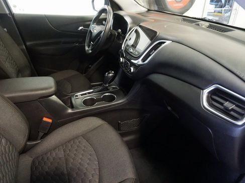 Used 2018 Chevrolet Equinox LT w/ Sun & Infotainment Package image 27