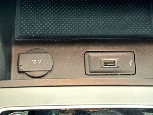 Used 2022 Volkswagen Passat 2.0T SE image 18