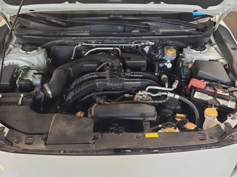 Used 2019 Subaru Crosstrek 2.0i Limited w/ Moonroof Package w/Navigation AWD/4WD image 13