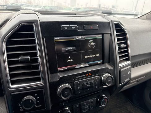 Used 2015 Ford F150 XLT w/ Equipment Group 302A Luxury image 11