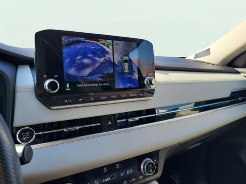 Used 2022 Mitsubishi Outlander SEL image 39