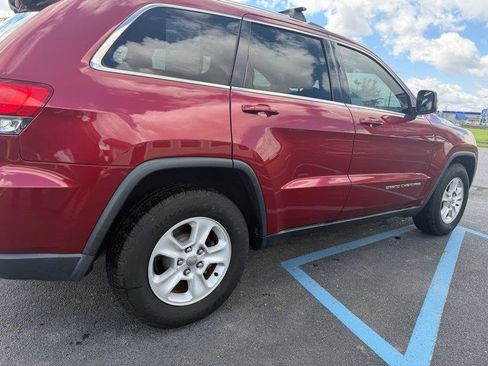 Used 2014 Jeep Grand Cherokee Laredo w/ Security & Convenience Group RWD image 36
