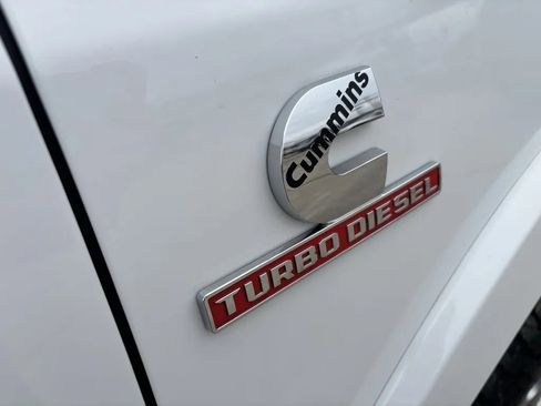 Used 2022 RAM 2500 Laramie image 12