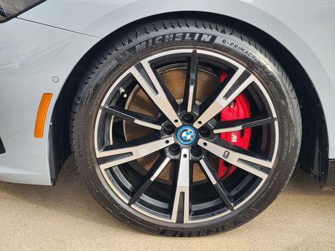 Used 2024 BMW i5 M60 w/ Executive Package AWD/4WD image 9