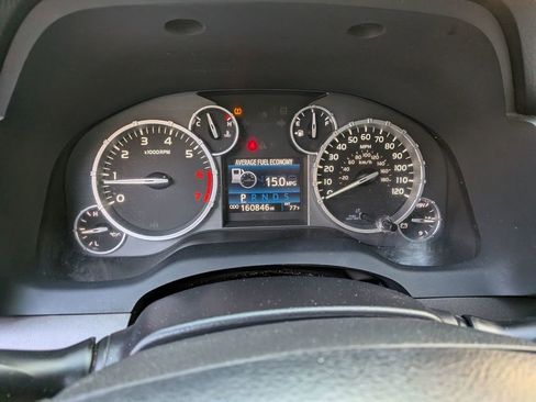 Used 2016 Toyota Tundra SR5 w/ SR5 Upgrade Package image 17