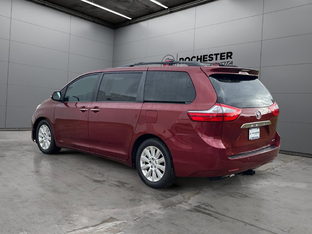 Used 2015 Toyota Sienna Limited Premium w/ Advanced Technology Package FWD image 3